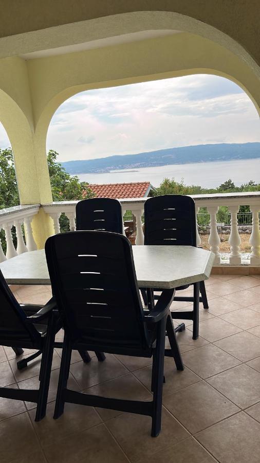 Vila Sani Crikvenica Apartman Kültér fotó