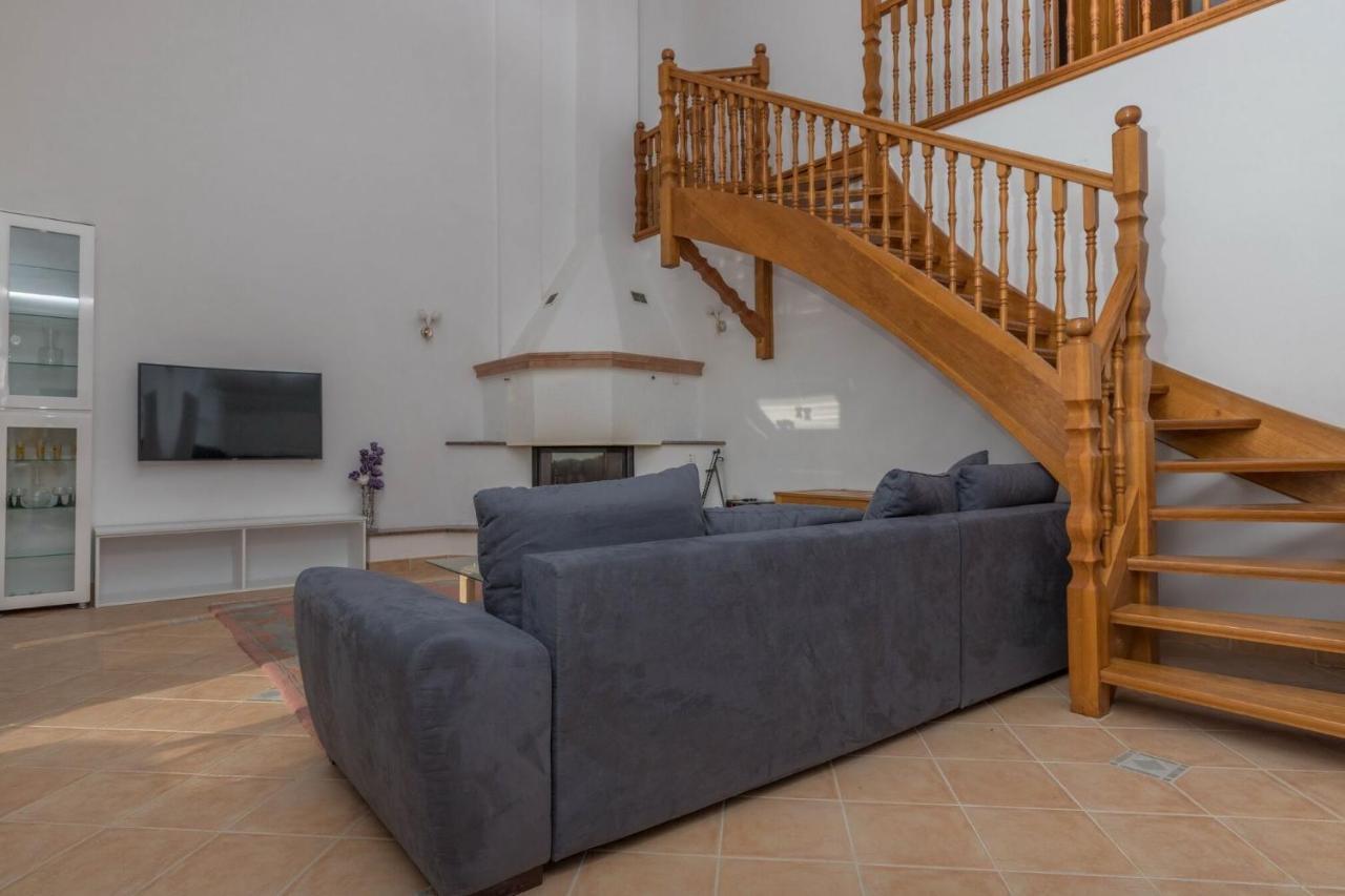 Vila Sani Crikvenica Apartman Kültér fotó