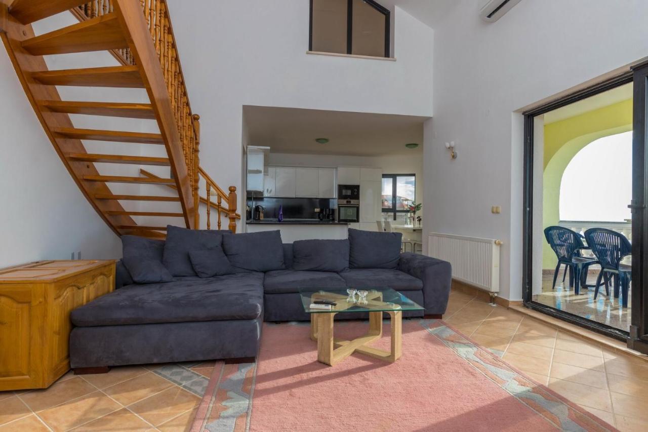 Vila Sani Crikvenica Apartman Kültér fotó