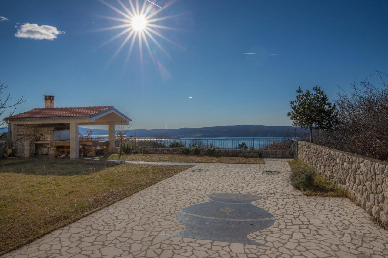 Vila Sani Crikvenica Apartman Kültér fotó